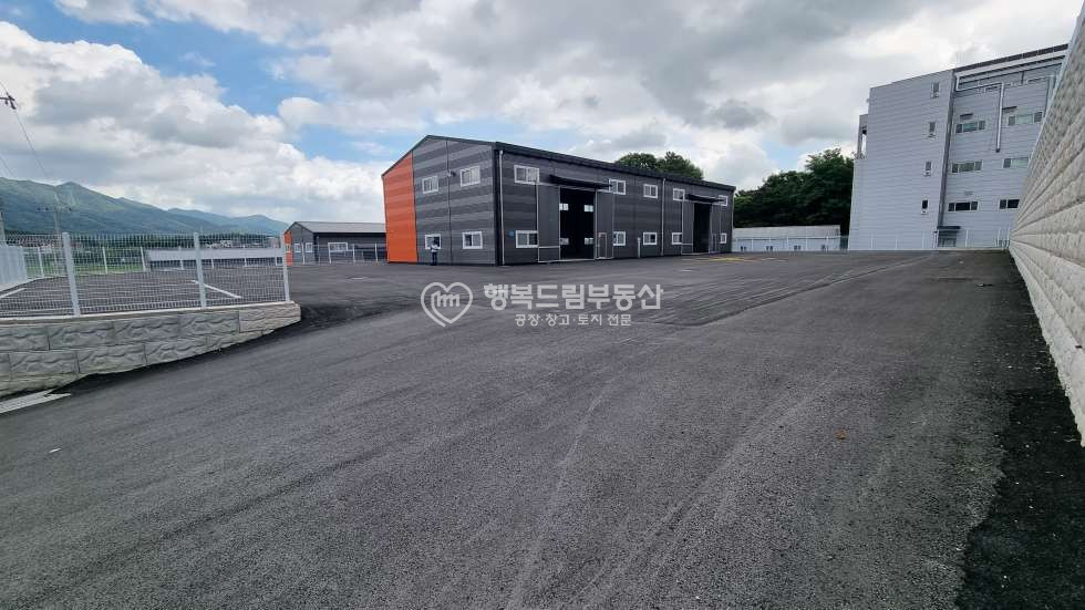 경기 이천시 신둔면 트레일러 진출입가능한 마당넓은 149평 신축 공장 매매 매매 매물번호 10036 사진 4