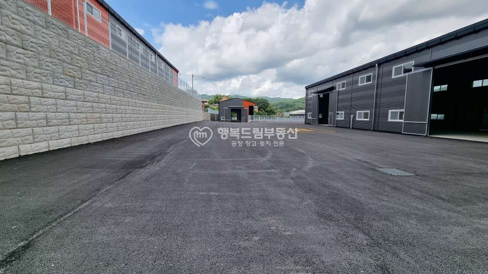 경기 이천시 신둔면 트레일러 진출입가능한 마당넓은 149평 신축 공장 매매 매매 매물번호 10036 사진 7