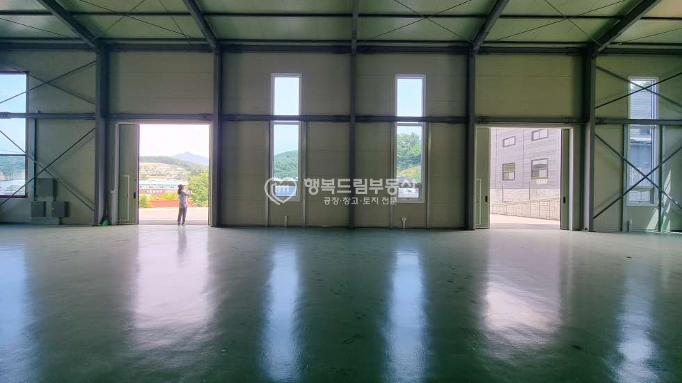 경기 광주시 곤지암읍 1동 단독마당 보유 식품공장 가능 105평 공장 매매 매매 매물번호 10055 사진 4
